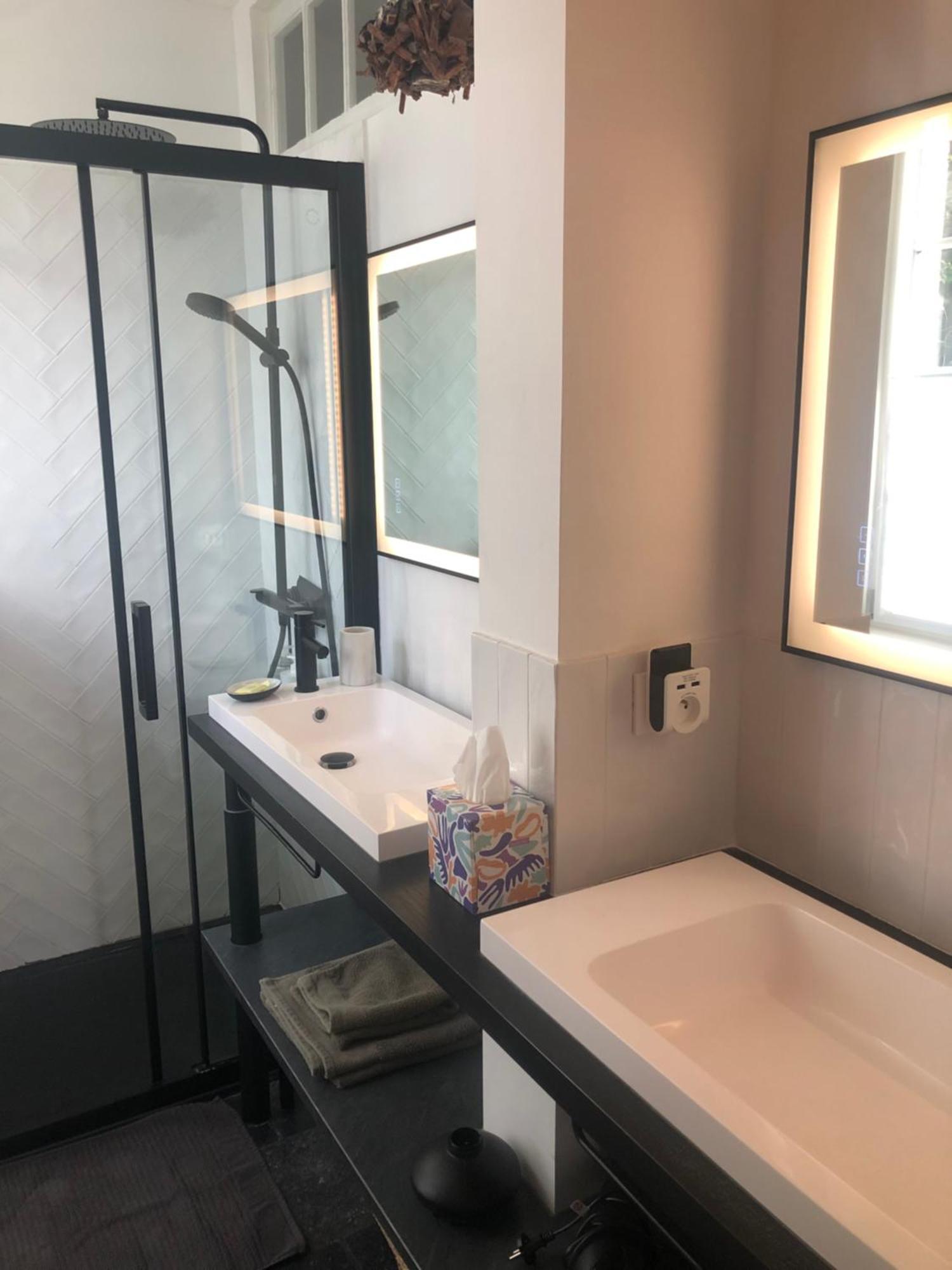 생트 L'Heure Bleue B&B 외부 사진
