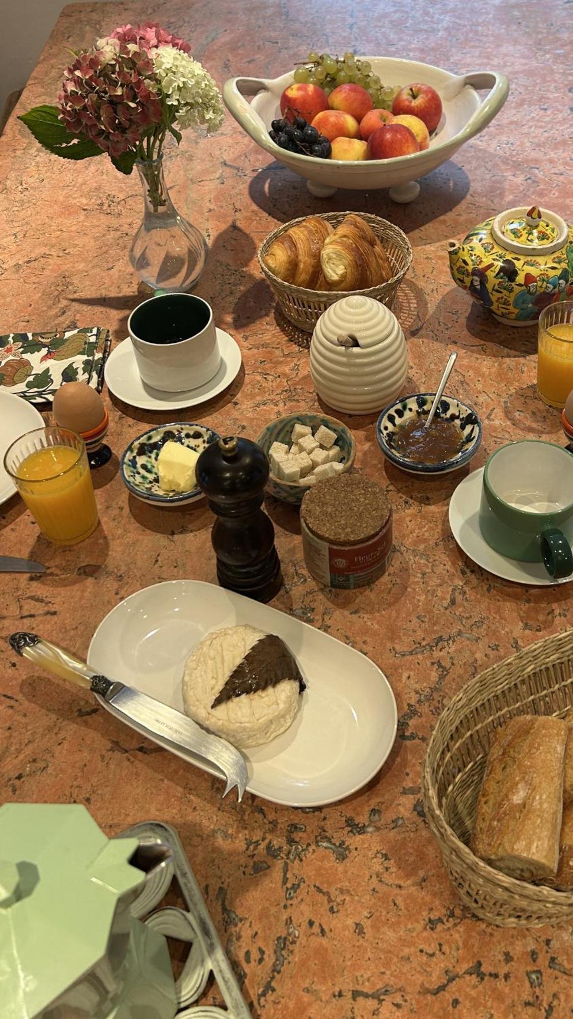 생트 L'Heure Bleue B&B 외부 사진