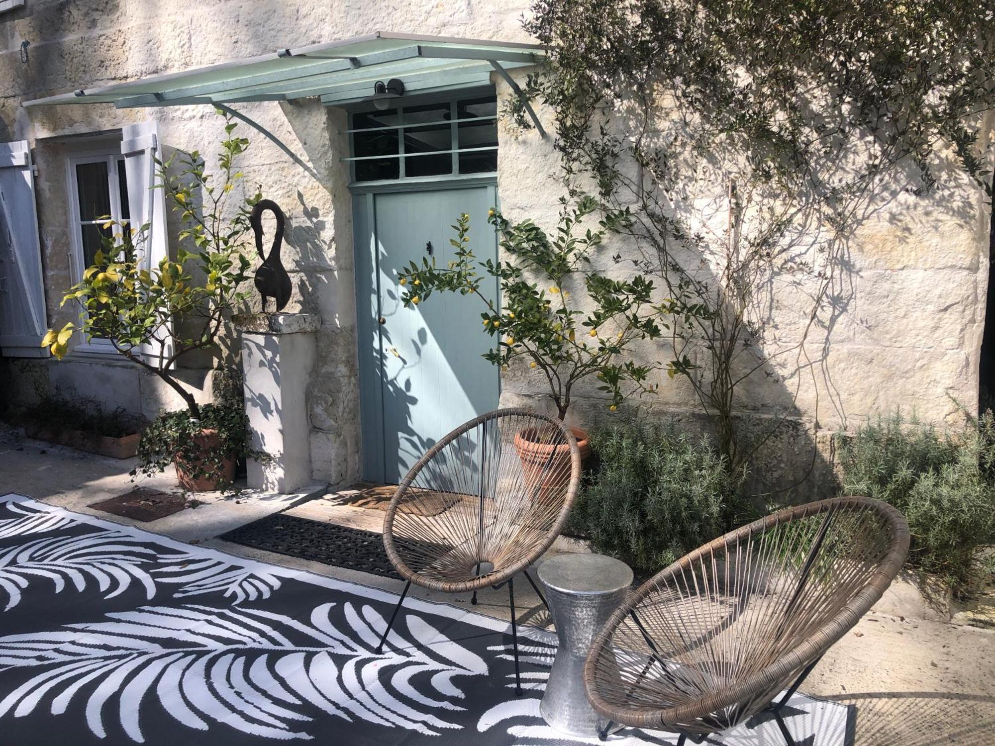 생트 L'Heure Bleue B&B 외부 사진